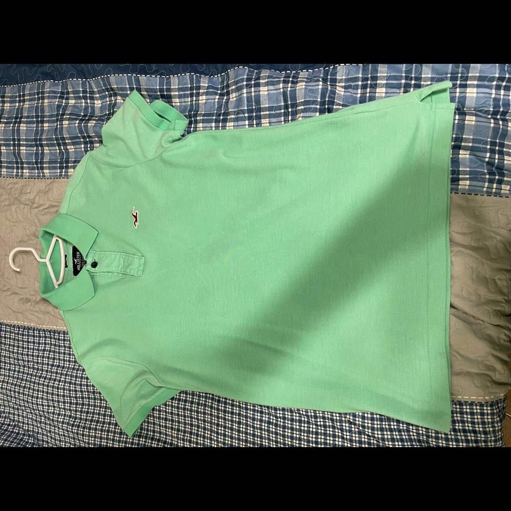 Hollister mens small light green polo small
